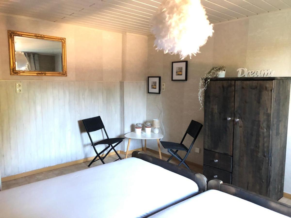 Stal-Escapade Bed & Breakfast Grosslangenfeld ภายนอก รูปภาพ