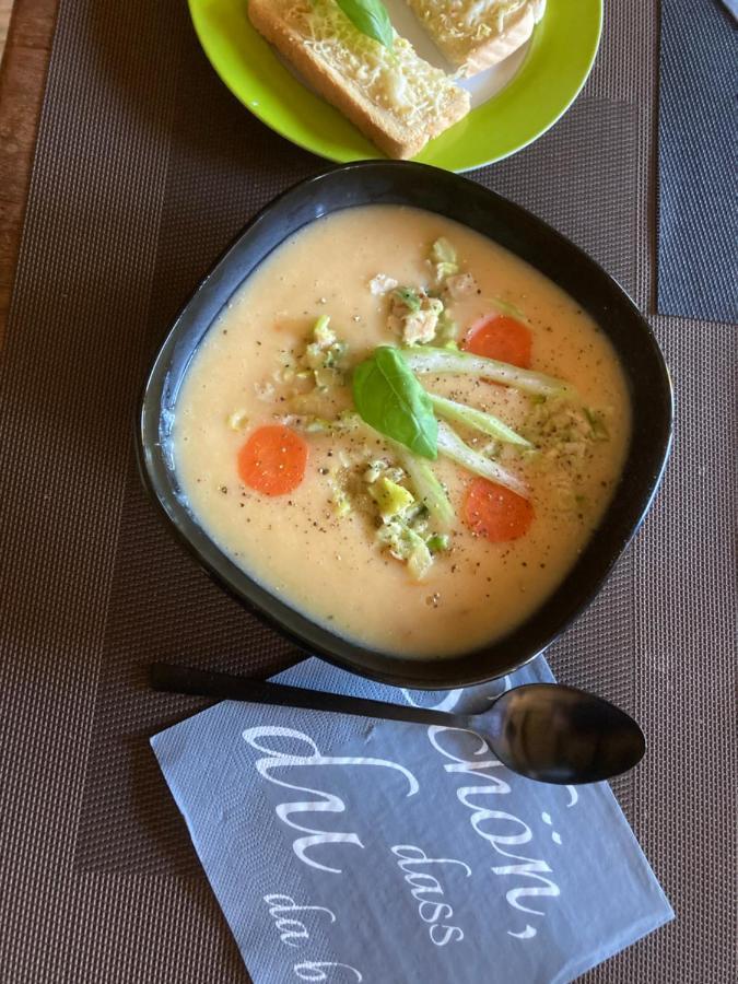 Stal-Escapade Bed & Breakfast Grosslangenfeld ภายนอก รูปภาพ